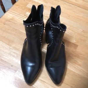 Steve Madden JUSTICE bootie